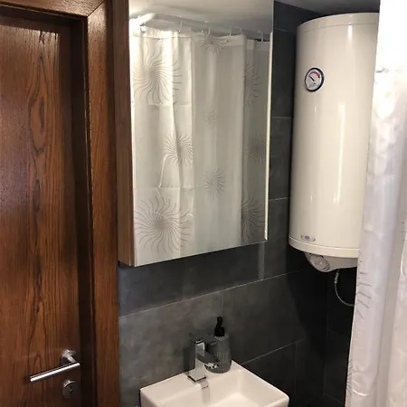 Apartment Luka I Ana - Luka